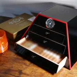 Myon Paris Pyramid Humidor Puro Kutusu Mat Siyah 50's - Myon Paris (1)